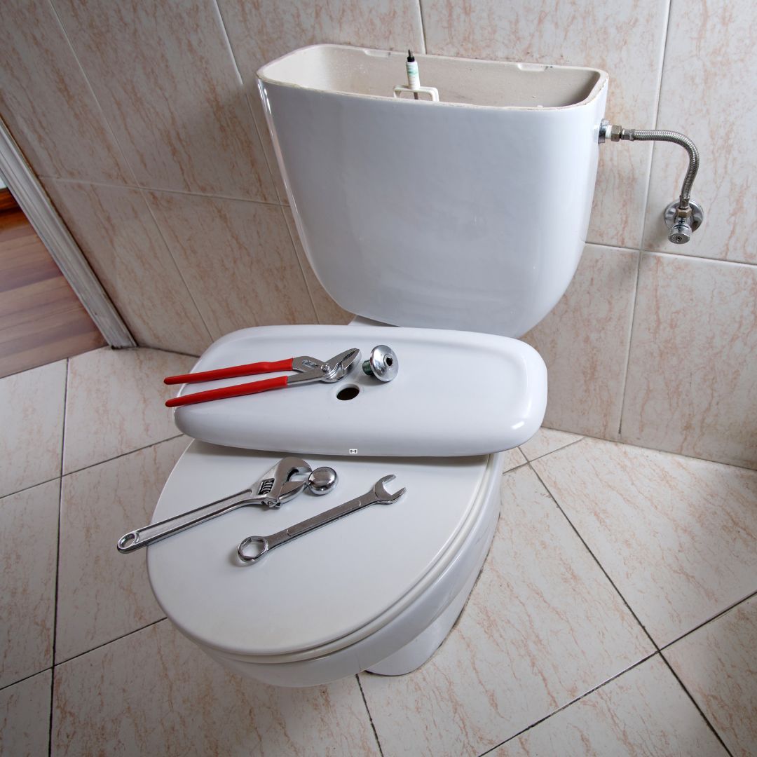 https://www.colincanhelp.com/wp-content/uploads/2025/10/toilet-repair-1.jpg